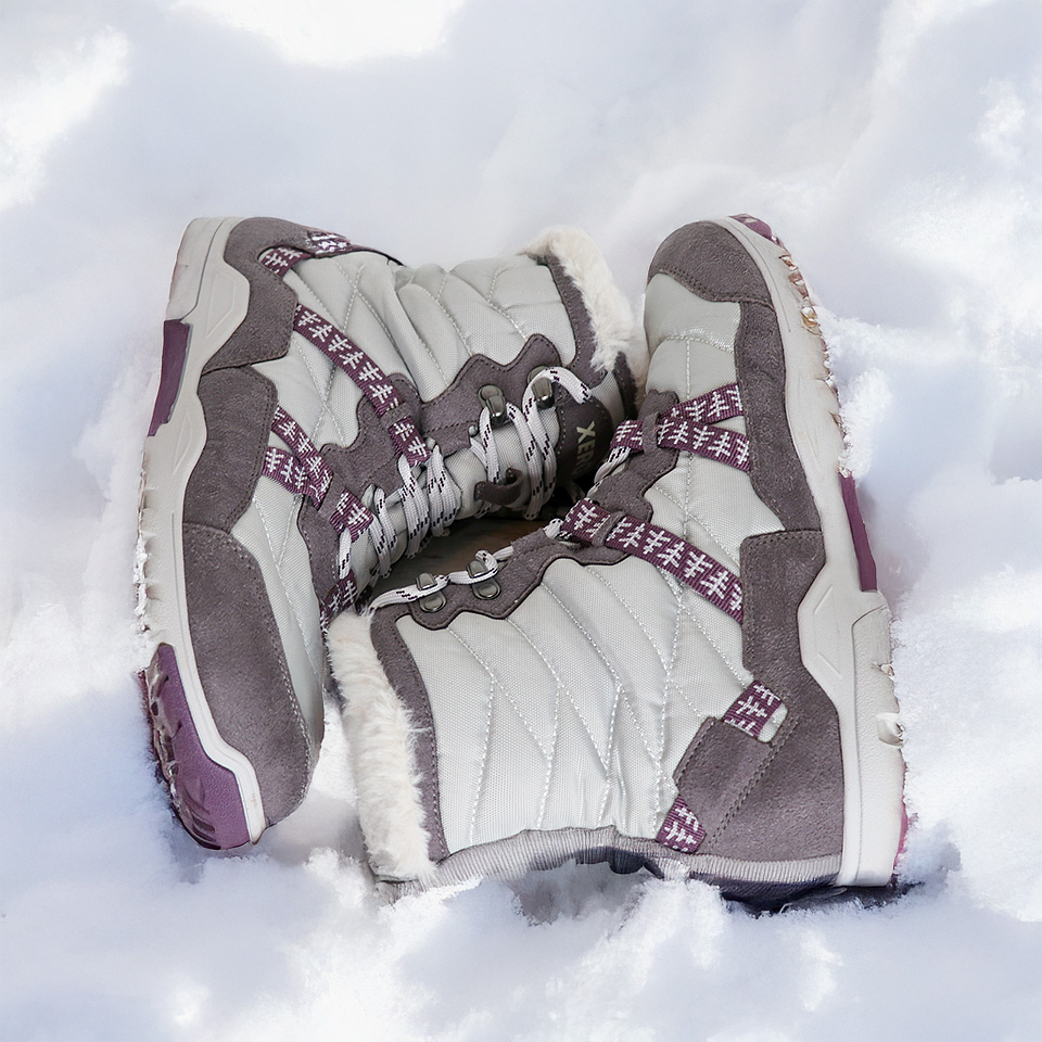 Xero Shoes Alpine Side View. Photo: Roman Polishchuk